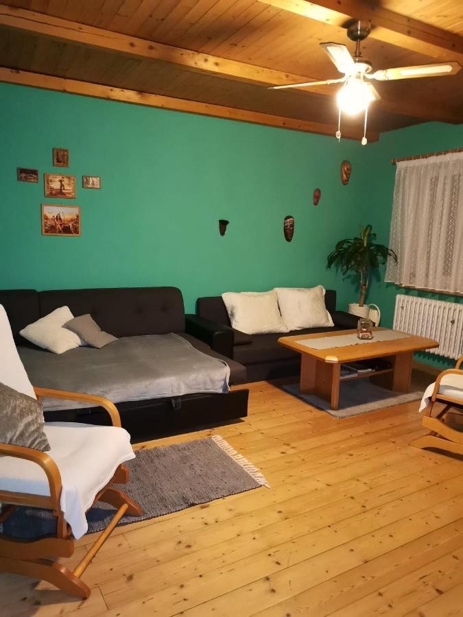 Prazdninovy Byt Arin Apartment Jáchymov Exterior foto