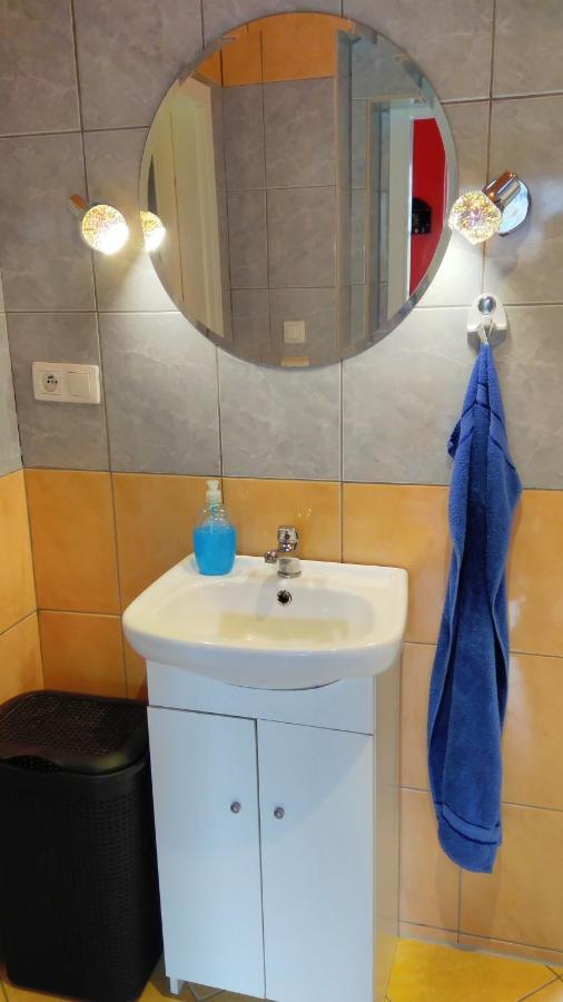 Prazdninovy Byt Arin Apartment Jáchymov Exterior foto